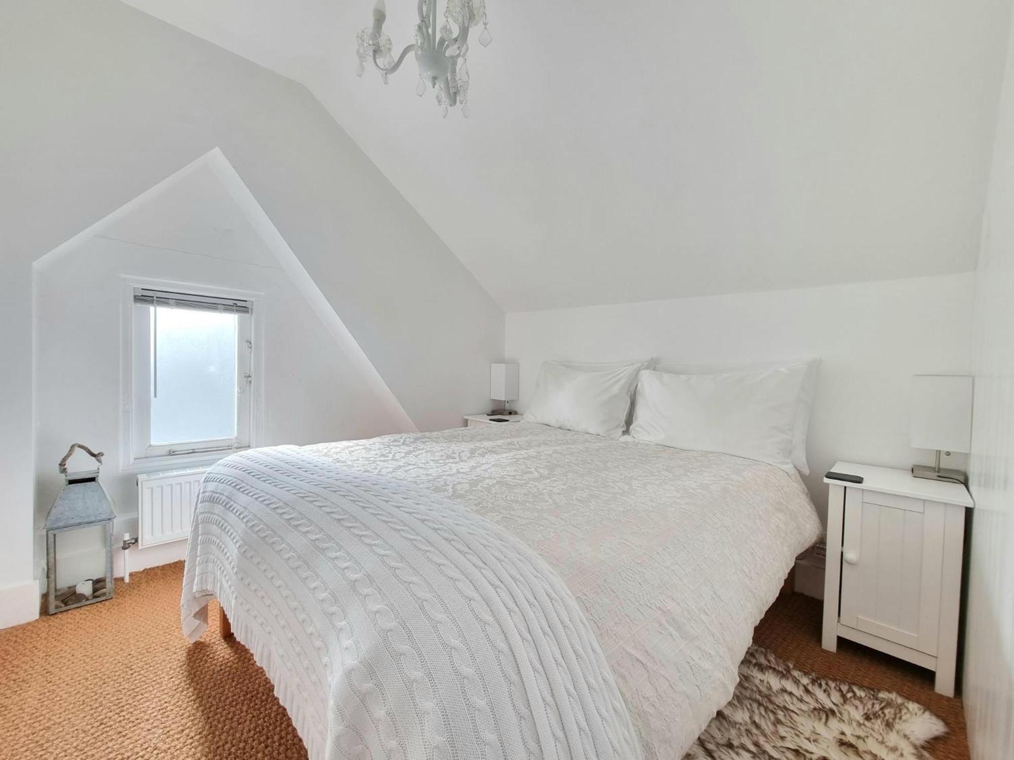 West Hill Retreat Seaview Balcony Chic Loft Studio & Free Parking Hastings Zewnętrze zdjęcie